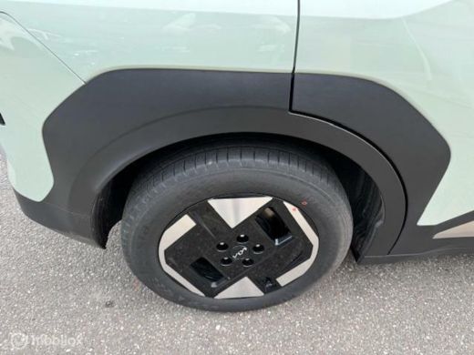 Kia EV3 Plus Nieuwprijs € 39.950,- nu € 3.000,- Demo korting ,€30.500 ex btw , Volledig electrisch rijden... ActivLease financial lease