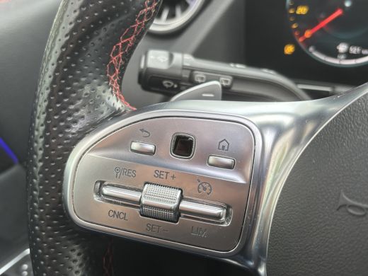 Mercedes-Benz B-Klasse 200 Business Solution AMG | Automaat | Pano | Sfeerverlichting | Elektrische Stoelen ActivLease financial lease