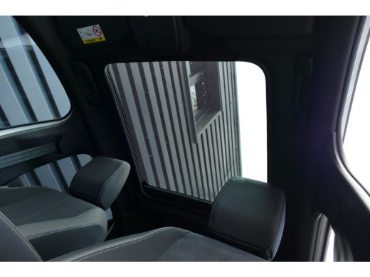 Opel Corsa 1.2 TURBO 100PK 5-DRS ELEGANCE GS / NAVI / CLIMA / PDC / 17"LMV / CAMERA / PANO.DAK / FULL-LED / ... ActivLease financial lease