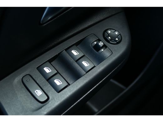 Opel Corsa 1.2 TURBO 100PK 5-DRS ELEGANCE GS / NAVI / CLIMA / PDC / 17"LMV / CAMERA / PANO.DAK / FULL-LED / ... ActivLease financial lease