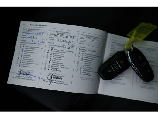 Opel Grandland 1.6 Turbo Plug-In Hybrid Ultimate | Leder | Elektr Stoel + Mem | Stoelventilatie | Voorruitverwar... ActivLease financial lease