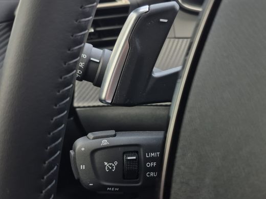 Peugeot 2008 1.2 Hybrid 145 Allure Adaptive CC | 360* camera | LED | Full map navigatie | ActivLease financial lease