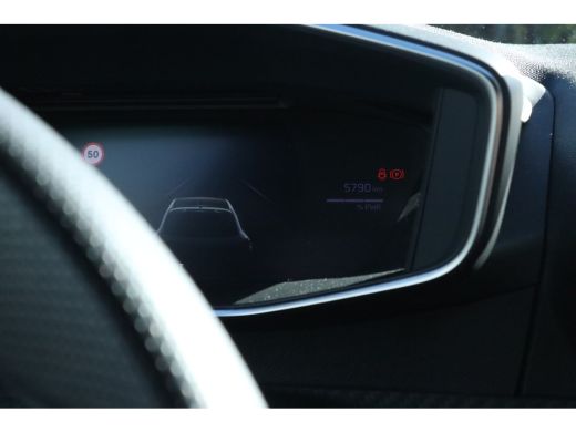 Peugeot 208 Hybrid 110 e-DCS6 GT Cruise Control l Camera l Appel Carplay l Keyless l Sportstoelen ActivLease financial lease