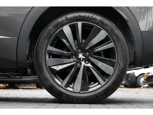 Peugeot 3008 1.2 PURETECH 130PK GT BLACK PACK AUTOMAAT / NAVI / CLIMA / PDC / 19"LMV / CAMERA / BLACK PACK / K... ActivLease financial lease