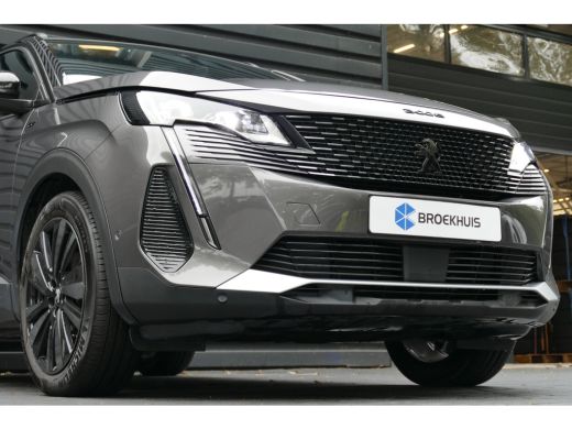 Peugeot 3008 1.2 PURETECH 130PK GT BLACK PACK AUTOMAAT / NAVI / CLIMA / PDC / 19"LMV / CAMERA / BLACK PACK / K... ActivLease financial lease