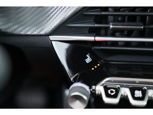 Peugeot e-208 EV Allure Pack 50 kWh | Stoelverwarming | Climate Control | Camera | Apple Carplay / Android Auto... ActivLease financial lease