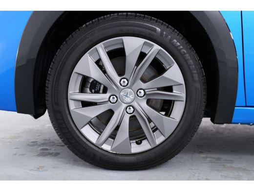 Peugeot e-208 EV Allure Pack 50 kWh | Stoelverwarming | Climate Control | Camera | Apple Carplay / Android Auto... ActivLease financial lease