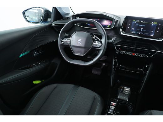 Peugeot e-208 EV Allure Pack 50 kWh | Stoelverwarming | Climate Control | Camera | Apple Carplay / Android Auto... ActivLease financial lease