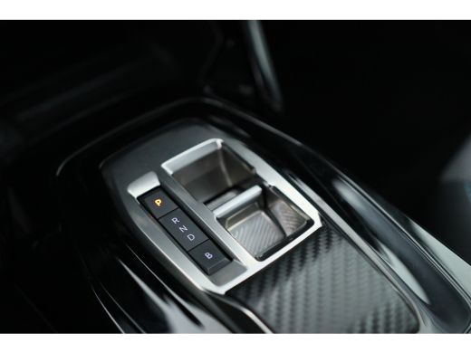 Peugeot e-208 EV Allure Pack 50 kWh | Stoelverwarming | Climate Control | Camera | Apple Carplay / Android Auto... ActivLease financial lease