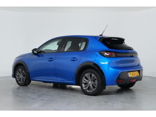 Peugeot e-208 EV Allure Pack 50 kWh | Stoelverwarming | Climate Control | Camera | Apple Carplay / Android Auto... ActivLease financial lease