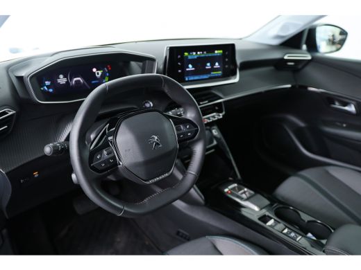 Peugeot e-208 EV Allure Pack 50 kWh | Stoelverwarming | Climate Control | Camera | Apple Carplay / Android Auto... ActivLease financial lease