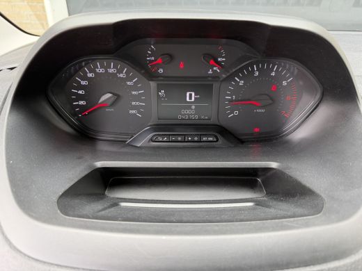 Peugeot Partner 1.2 111PK EURO 6 PureTech Premium CarPlay/cruise control/navigatie systeem ActivLease financial lease