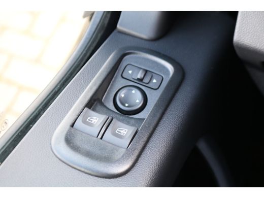 Renault Master T35 2.3 dCi 180pk L3H2 Energy Work Edition ActivLease financial lease