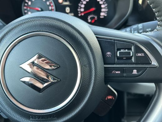 Suzuki Swift 1.2 Select Smart Hybrid ActivLease financial lease