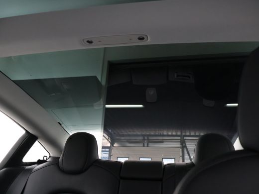 Tesla Model 3 LONG RANGE RWD 75 kWh + PANORAMA | LEDER | STOELVERW. V+A | CAMERA'S | LED ActivLease financial lease