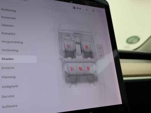 Tesla Model 3 LONG RANGE RWD 75 kWh + PANORAMA | LEDER | STOELVERW. V+A | CAMERA'S | LED ActivLease financial lease