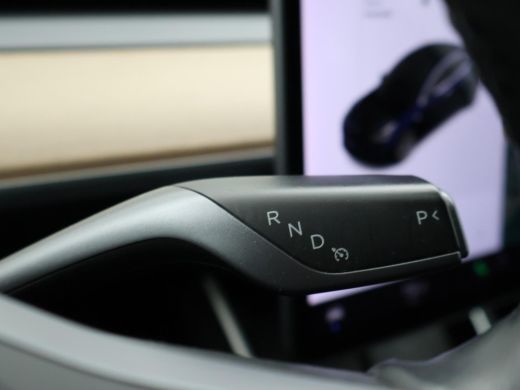 Tesla Model 3 LONG RANGE RWD 75 kWh + PANORAMA | LEDER | STOELVERW. V+A | CAMERA'S | LED ActivLease financial lease