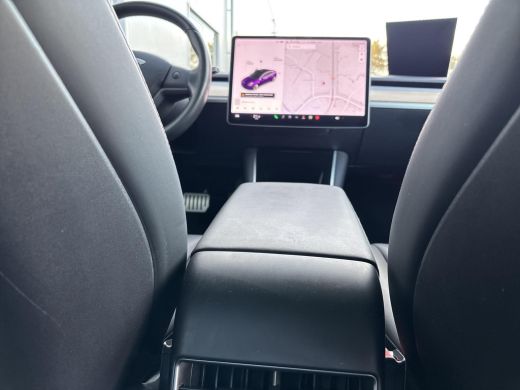 Tesla Model 3 Performance AWD 75 kWh 462 PK | 75 kWh batterij | Afneembare Trekhaak | Verwarmbare stoelen voor-... ActivLease financial lease