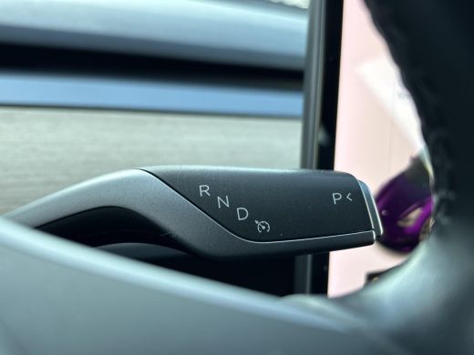 Tesla Model 3 Performance AWD 75 kWh 462 PK | 75 kWh batterij | Afneembare Trekhaak | Verwarmbare stoelen voor-... ActivLease financial lease