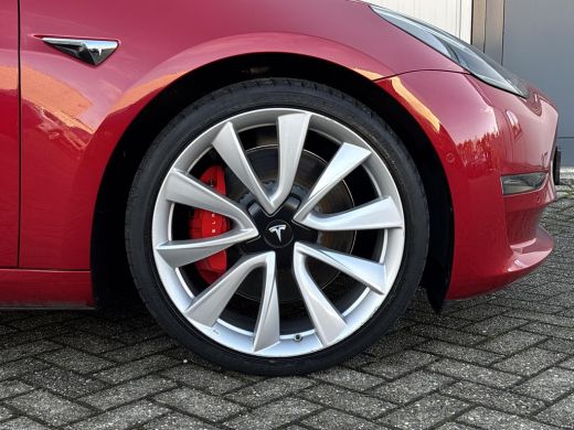 Tesla Model 3 Performance AWD 75 kWh 462 PK | 75 kWh batterij | Afneembare Trekhaak | Verwarmbare stoelen voor-... ActivLease financial lease
