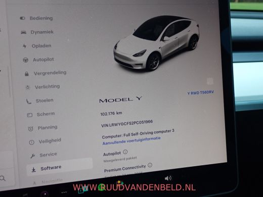 Tesla Model Y RWD 60kWh AMD-RYZEN 95%SOH! TREKHAAK + PREMIUM WHITE INTERIEUR ActivLease financial lease