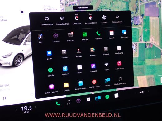 Tesla Model Y RWD 60kWh AMD-RYZEN 95%SOH! TREKHAAK + PREMIUM WHITE INTERIEUR ActivLease financial lease