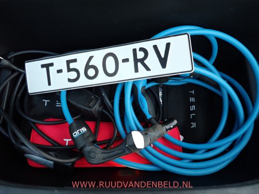 Tesla Model Y RWD 60kWh AMD-RYZEN 95%SOH! TREKHAAK + PREMIUM WHITE INTERIEUR ActivLease financial lease