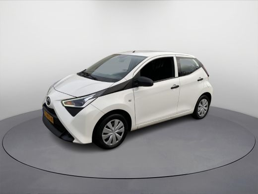 Toyota Aygo 1.0 VVT-i x-fun