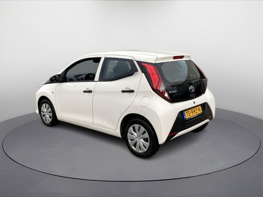 Toyota Aygo 1.0 VVT-i x-fun ActivLease financial lease