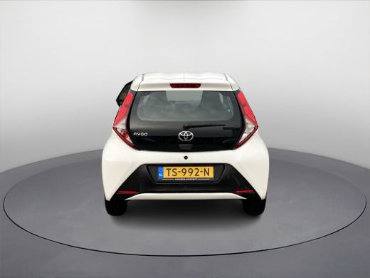Toyota Aygo 1.0 VVT-i x-fun ActivLease financial lease
