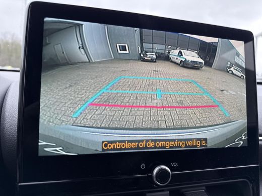 Toyota Yaris Cross 1.5 Hybrid 115 Dynamic **COMFORT PACK/ NIEUWE AUTO/ DIRECT LEVERBAAR** ActivLease financial lease