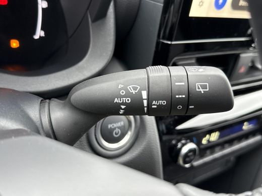 Toyota Yaris Cross 1.5 Hybrid 115 Dynamic **COMFORT PACK/ NIEUWE AUTO/ DIRECT LEVERBAAR** ActivLease financial lease