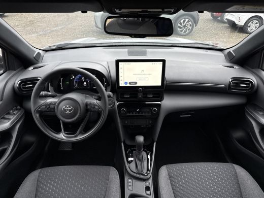 Toyota Yaris Cross 1.5 Hybrid 115 Dynamic **COMFORT PACK/ NIEUWE AUTO/ DIRECT LEVERBAAR** ActivLease financial lease