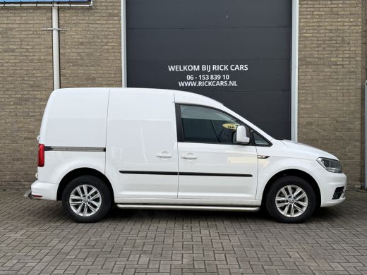 Volkswagen Caddy 1.4 TGI CNG L1H1 EcoFuel Highline Stoelverwarming/CarPlay/trekhaak ActivLease financial lease