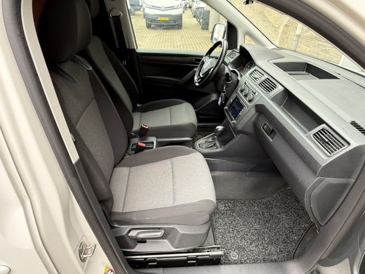 Volkswagen Caddy 1.4 TGI CNG L1H1 EcoFuel Highline Stoelverwarming/CarPlay/trekhaak ActivLease financial lease