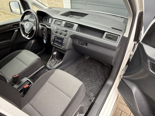 Volkswagen Caddy 1.4 TGI CNG L1H1 EcoFuel Highline Stoelverwarming/CarPlay/trekhaak ActivLease financial lease