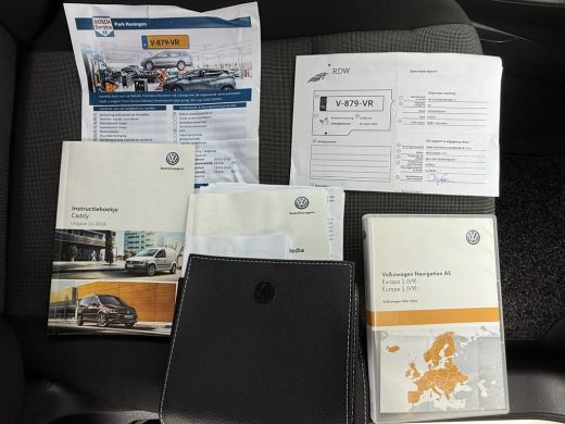 Volkswagen Caddy 1.4 TGI CNG L1H1 EcoFuel Highline Stoelverwarming/CarPlay/trekhaak ActivLease financial lease