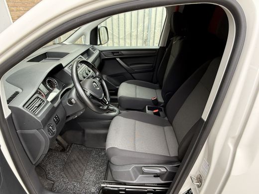 Volkswagen Caddy 1.4 TGI CNG L1H1 EcoFuel Highline Stoelverwarming/CarPlay/trekhaak ActivLease financial lease