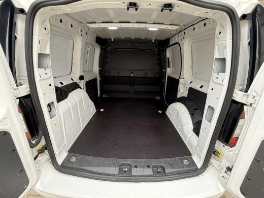 Volkswagen Caddy 2.0 TDI Comfort EURO 6 Trekhaak/CarPlay ActivLease financial lease