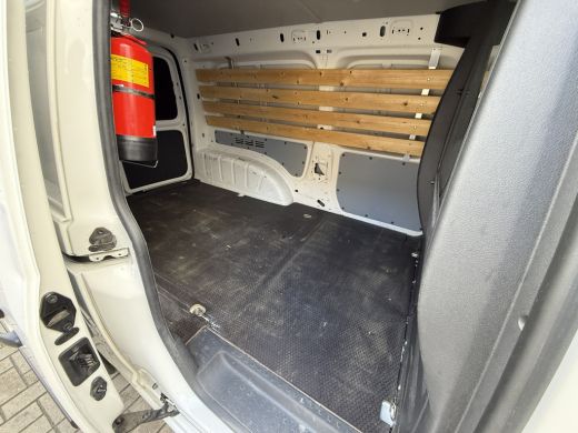 Volkswagen Caddy 2.0 TDI EURO 6 L2H1 BMT Maxi Navigatiesysteem/pdc ActivLease financial lease