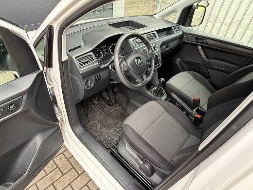 Volkswagen Caddy 2.0 TDI EURO 6 L2H1 BMT Maxi Navigatiesysteem/pdc ActivLease financial lease