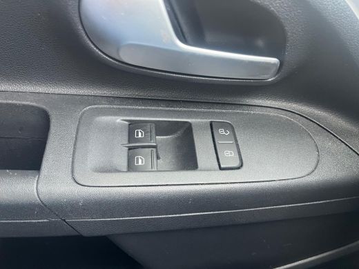 Volkswagen up! 1.0 | Airco | Bluetooth | Automatische verlichting | Regensensor | ActivLease financial lease