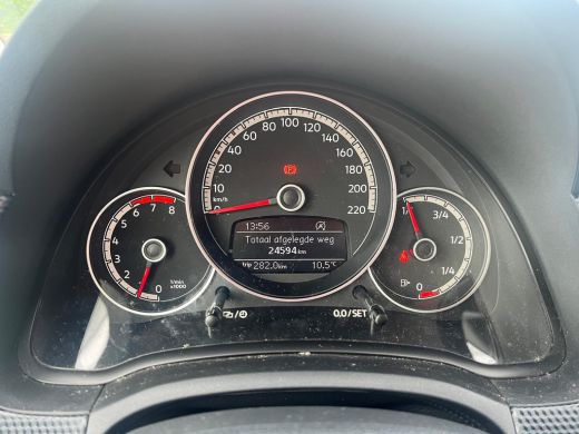 Volkswagen up! 1.0 | Airco | Bluetooth | Automatische verlichting | Regensensor | ActivLease financial lease