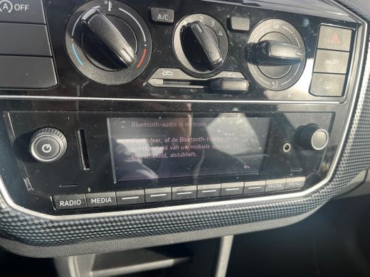 Volkswagen up! 1.0 | Airco | Bluetooth | Automatische verlichting | Regensensor | ActivLease financial lease