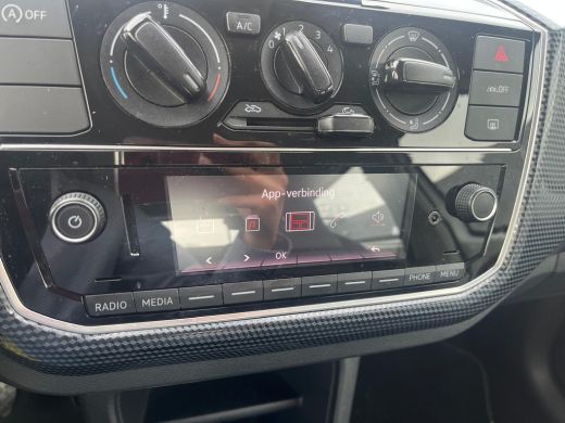 Volkswagen up! 1.0 | Airco | Bluetooth | Automatische verlichting | Regensensor | ActivLease financial lease