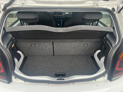 Volkswagen up! 1.0 | Airco | Bluetooth | Automatische verlichting | Regensensor | ActivLease financial lease