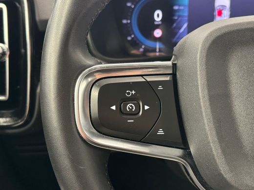 Volvo  C40 Single Motor Core 69 kWh | Achteruitrijcamera | Apple Carplay/Android Auto|telefoonintegratie pre... ActivLease financial lease