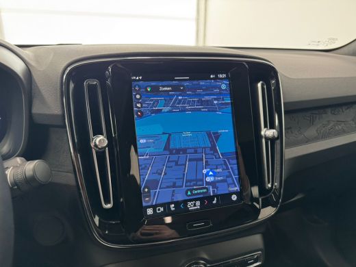 Volvo  C40 Single Motor Core 69 kWh | Achteruitrijcamera | Apple Carplay/Android Auto|telefoonintegratie pre... ActivLease financial lease