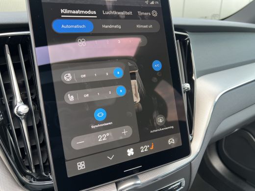 Volvo  XC60 T6 Plug-in hybrid AWD Plus Black Edition | Direct Beschikbaar | Panoramadak | 360 Camera | Head-U... ActivLease financial lease