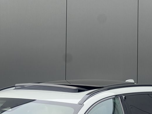 Volvo  XC60 T6 Plug-in hybrid AWD Plus Black Edition | Panoramadak | Harman/Kardon | Head-Up | 360 Camera | E... ActivLease financial lease